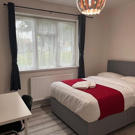 Apartmán Starlet Stepney Londýn Exteriér fotografie
