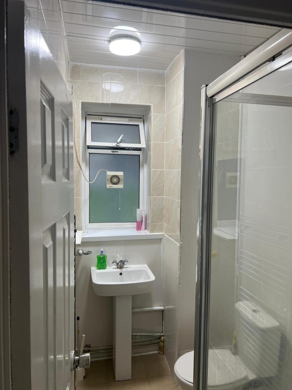 Apartmán Starlet Stepney Londýn Exteriér fotografie