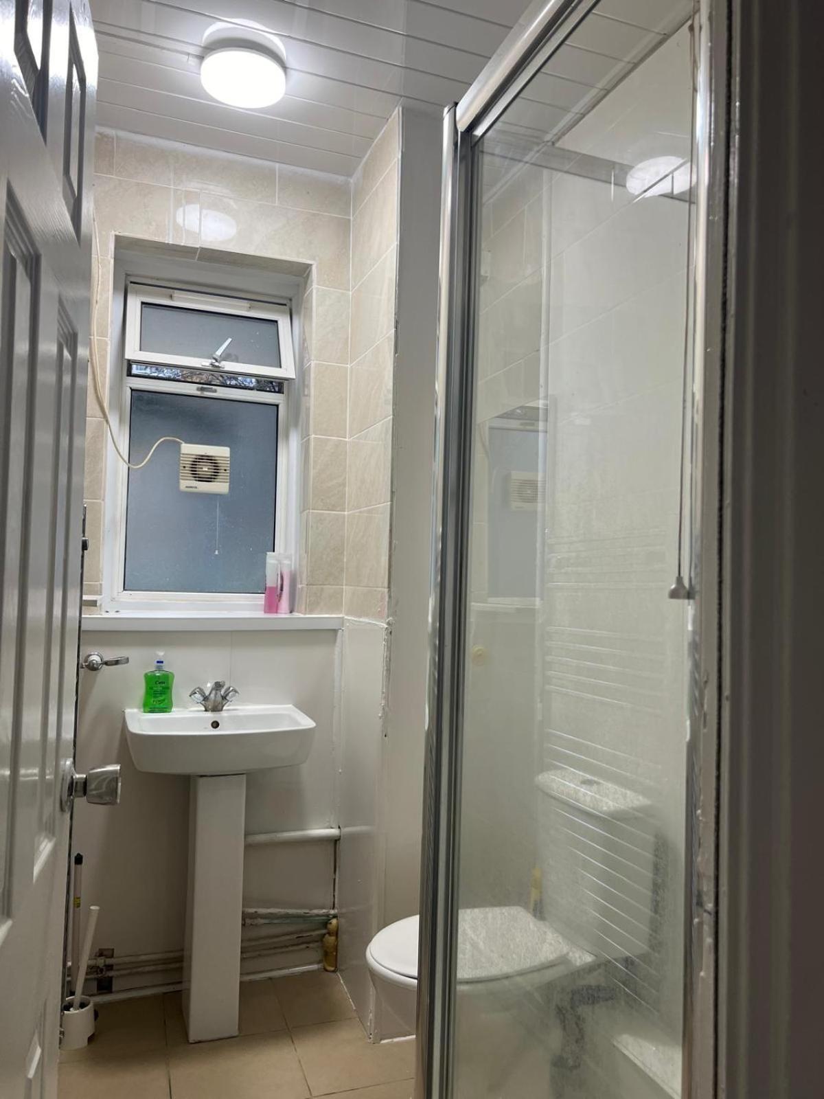 Apartmán Starlet Stepney Londýn Exteriér fotografie