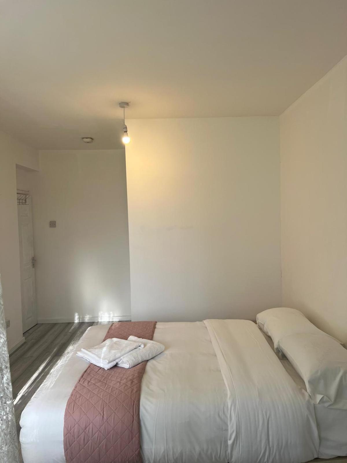 Apartmán Starlet Stepney Londýn Exteriér fotografie