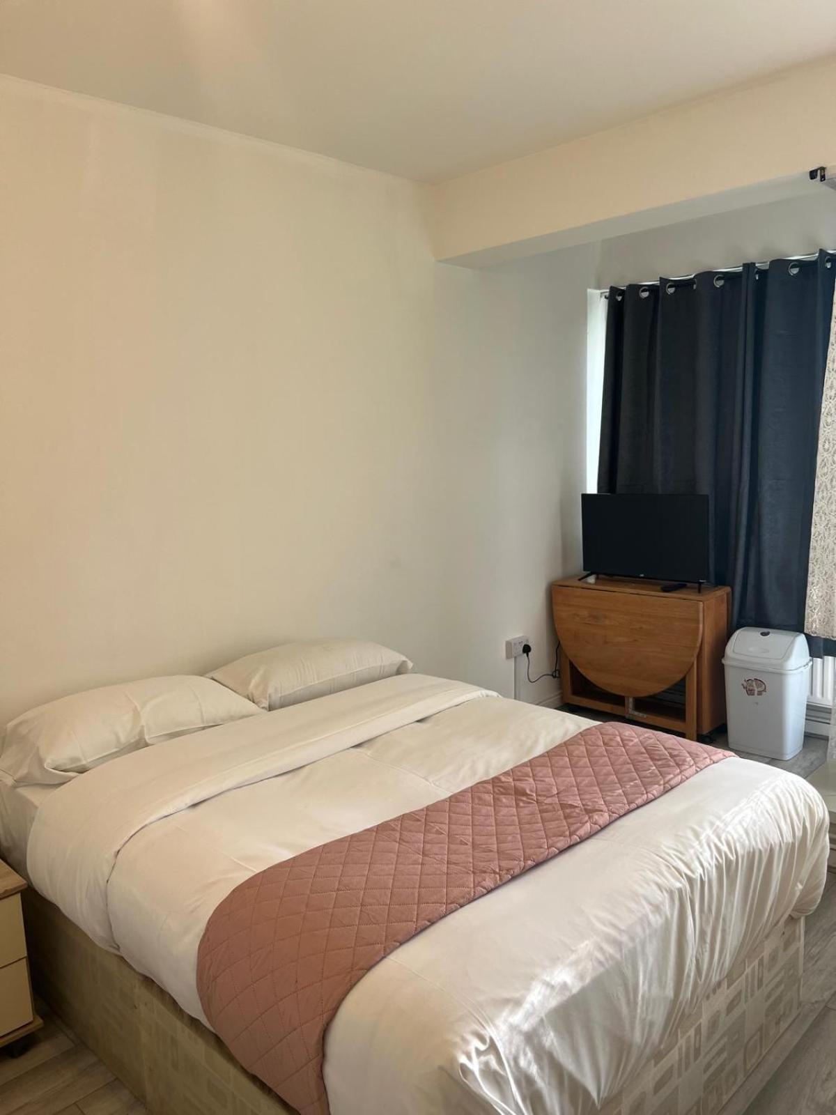 Apartmán Starlet Stepney Londýn Exteriér fotografie